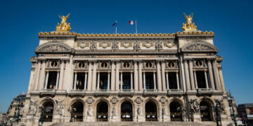 Paris Opera to close its houses for years of renovation work