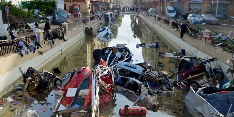 Flood Of The Century Kills At Least 158 In Spain, Search For Bodies Continues