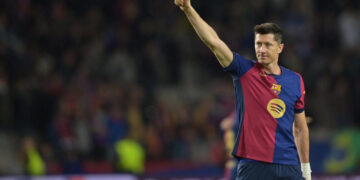 Champions League: Manchester City's woes continue as Lewandowski makes history