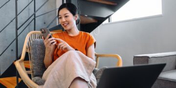 Is No Spend November Really Worth It? Heres What To Consider.