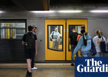 Chaotic Sydney train shutdown averted after eleventh hour crisis talks with union | Australia news
