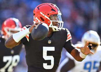 It’s time to blow up the Browns. Miserable season should lead to an active trade deadline