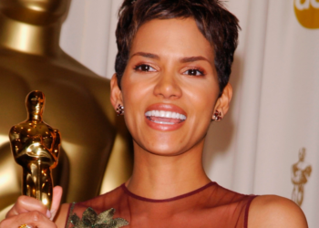 Halle Berry Reprises Her Elie Saab Gown From The 2002 Oscars