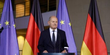 Scholz’s Coalition Government Collapses After Budget Dispute, U.S. Election