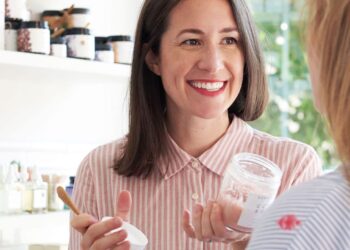 How to Make the Switch to a Non-Toxic Skincare Routine | Wit & Delight