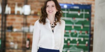 Your personal shopper . . . on the other side of the world