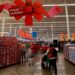 US retailers stretch out Black Friday deals to lure flagging shoppers