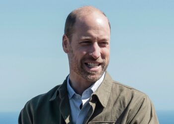 Prince William calls for better support for wildlife conservationists on South Africa visit | UK News