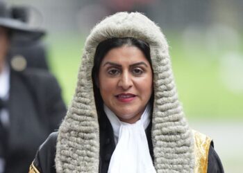 Justice secretary’s assisted dying intervention is explosive – and potentially embarrassing for the PM | Politics News