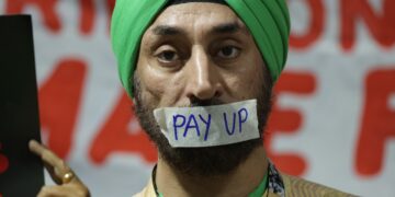 UN climate deal will send $300 billion to developing countries : NPR