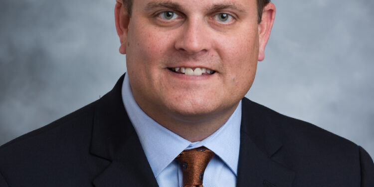 UnitedHealthcare CEO Brian Thompson Fatally Shot in Manhattan