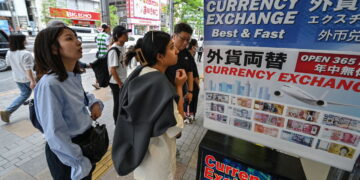 Japan will struggle to rescue its plummeting currency