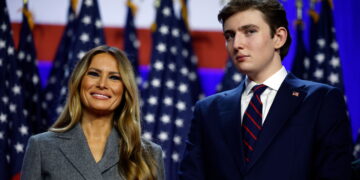 MAGA types have a point on debanking