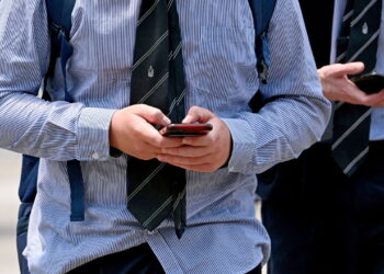 Can teenagers outwit Australia’s social-media ban?