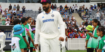 Rohit Sharma fails to fire in return, Shubman Gill scores 50; India vs Australia