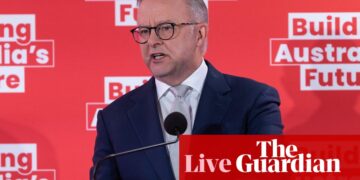 News live: PM says Melbourne synagogue fire sent ‘shivers down the spine of all Australians’ and denounces antisemitism as ‘evil’ | Australian politics
