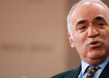 Trump’s Next Term Could See America’s First True Oligarchs, Democracy Activist Warns