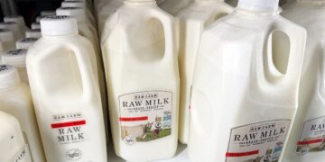 Raw Milk Farm Suspended After Officials Find Bird Flu In Products