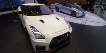 Nissan, Honda hold merger talks that could create world's third-largest carmaker