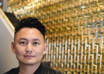 Celebrity Jewelry Designer Kyle Chan Shares How to Nail a Chic Holiday Party Look With Festive Pieces