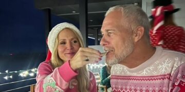 Barbara Alyn Woods and Mark Anderson Have Barbie and Ken Holiday