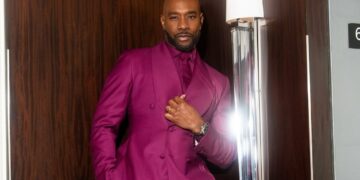 Fashion Bomb Men: Morris Chestnut Posed in a Maroon Gregoire By Paris Suit While Doing Press