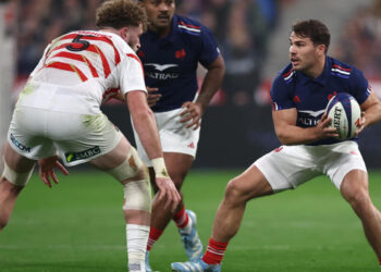 France captain Dupont delights in Japan rout ahead of All Blacks showdown