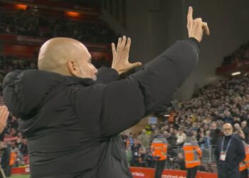 Pep Guardiola taunts Liverpool fans after Manchester City defeat