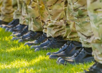 13,000 in UK armed forces ‘not medically deployable’ | UK News