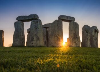 Stonehenge’s purpose may have been to unify ancient Britain after scientists make discovery about stones’ origins | Science, Climate & Tech News