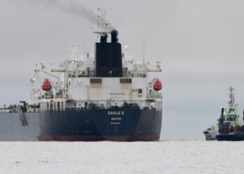 U.S. Imposes New Sanctions to Squeeze Russia’s Energy Sector