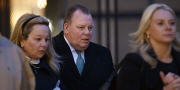 Cookies, Cocktails and Mushrooms on the Menu as Supreme Court Hears Bank Fraud Case