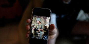 A Growing Number Of Israeli Soldiers Are Refusing To Fight In Gaza