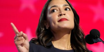 AOC Says TikTok Thanking ‘President Trump’ For Helping Restore App Is ‘A Choice’