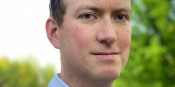 Open Source in Life Sciences: Balancing Innovation and Compliance