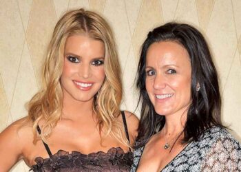 Jessica Simpson Pays Tribute to Mom Tina Amid Eric Johnson Split