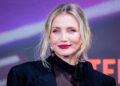 Cameron Diaz Walks First Movie Premiere In 10 Years