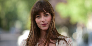 Dakota Johnson & Chris Martin Spotted Together Amid Rumours