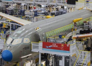 Aircraft shortages will drag on for years, predict leasing bosses