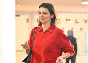 Kendall Jenner Goes Casual In Head-To-Toe The Row