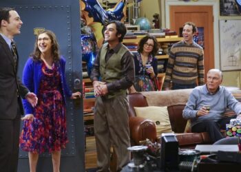 Why Batman Star Adam West Found His Cameo On The Big Bang Theory Difficult