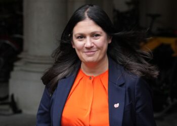 Lisa Nandy says public should not be worried about trouble in financial markets | Politics News