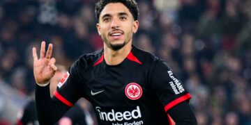 Omar Marmoush: Man City agree deal in principle with forward as Eintracht Frankfurt await bid | Football News