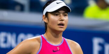 Emma Raducanu: Brit suffers early exit at Singapore Open to world No 101 Cristina Bucsa | Tennis News