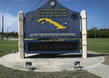 Trump Prepping to Detain Migrants at Guantánamo