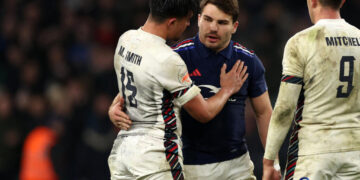 Last-minute try gives England dramatic Six Nations win over France at Twickenham