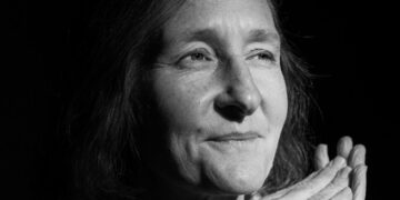 ‘The Interview’: Dr. Anna Lembke Is Scared About What Modern Life Is Doing to Us