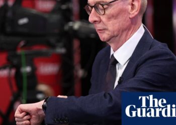 Civil servants will need to work efficiently or face redundancy under new rules | Civil service