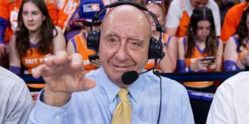 ESPN’s Dick Vitale Makes Return As Commentator After 4th Bout With Cancer