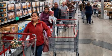 US Consumers Cut Spending In January More Drastically Than At Any Point In The Last Four Years